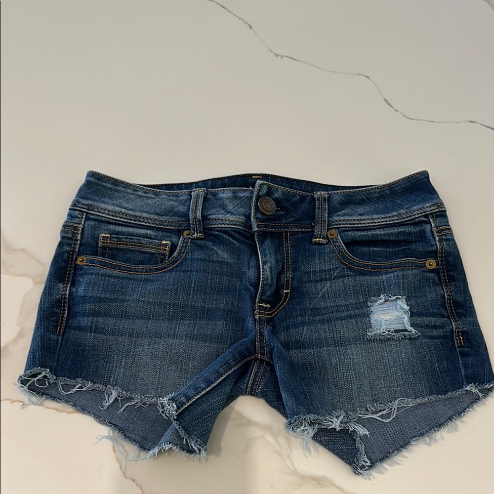 AE jean Shorts size 4